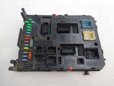 CAJA RELES FUSIBLES PEUGEOT 407 2007 2.0 16V HDI (136 CV)