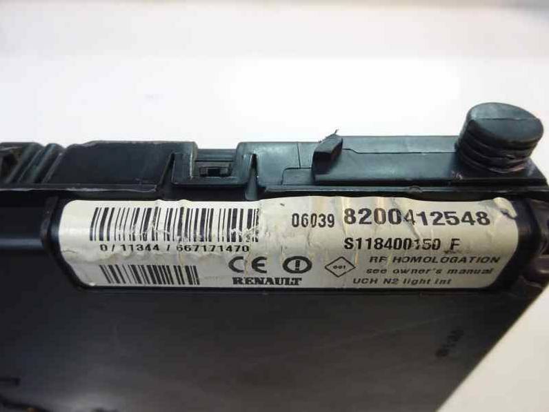 CAJA RELES FUSIBLES RENAULT MEGANE II COUPE CABRIO 2006 1.6 16V (112 CV)