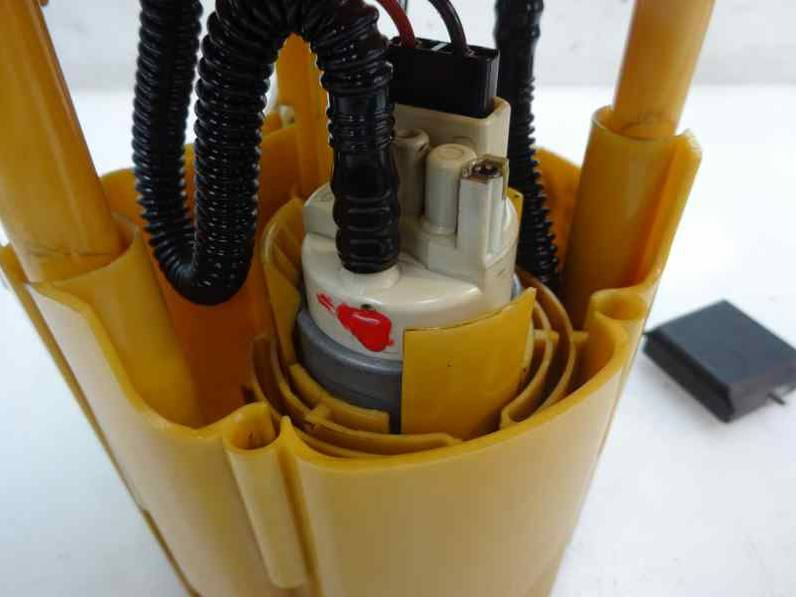 BOMBA COMBUSTIBLE PEUGEOT 406 BERLINA 2003 2.0 HDI (109 CV)