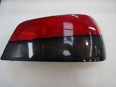 PILOTO TRASERO DERECHO PEUGEOT 306 BERLINA 3 4 5 PUERTAS 2000 1.9 D (69 CV)