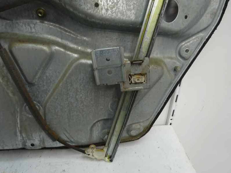 ELEVALUNAS DELANTERO IZQUIERDO VOLKSWAGEN PASSAT BERLINA 1999 1.9 TDI (110 CV)