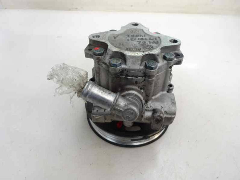 BOMBA DIRECCION AUDI A4 BERLINA 2001 1.9 TDI (131 CV)