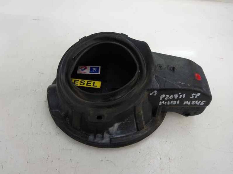 TAPA EXTERIOR COMBUSTIBLE PEUGEOT 207 2011 1.4 HDI (68 CV)