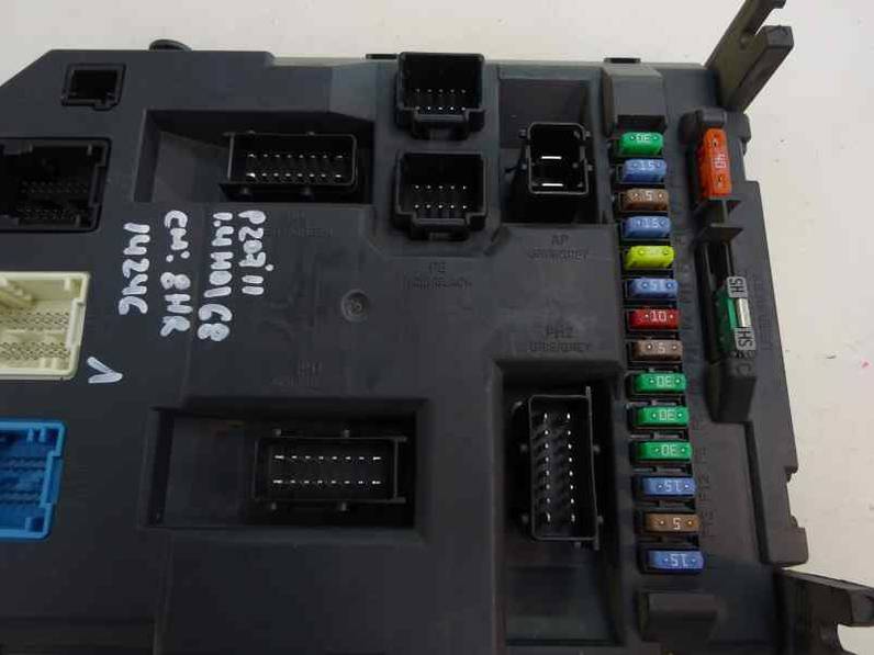 CAJA RELES FUSIBLES PEUGEOT 207 2011 1.4 HDI (68 CV)