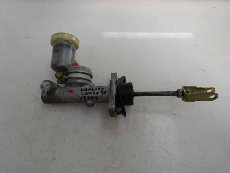 BOMBA EMBRAGUE NISSAN VANETTE CARGO 1995 2.3 D (75 CV)