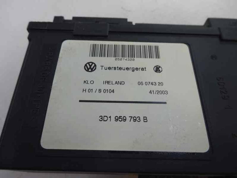 MOTOR ELEVALUNAS DELANTERO IZQUIERDO VOLKSWAGEN TOUAREG 2003 5.0 V10 TDI (313 CV)