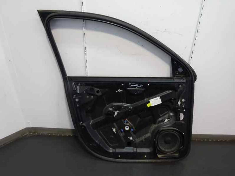 ELEVALUNAS DELANTERO IZQUIERDO VOLKSWAGEN TOUAREG 2003 5.0 V10 TDI (313 CV)