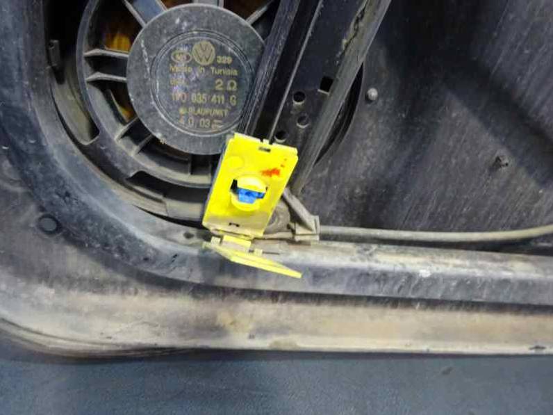 ELEVALUNAS DELANTERO IZQUIERDO VOLKSWAGEN TOUAREG 2003 5.0 V10 TDI (313 CV)