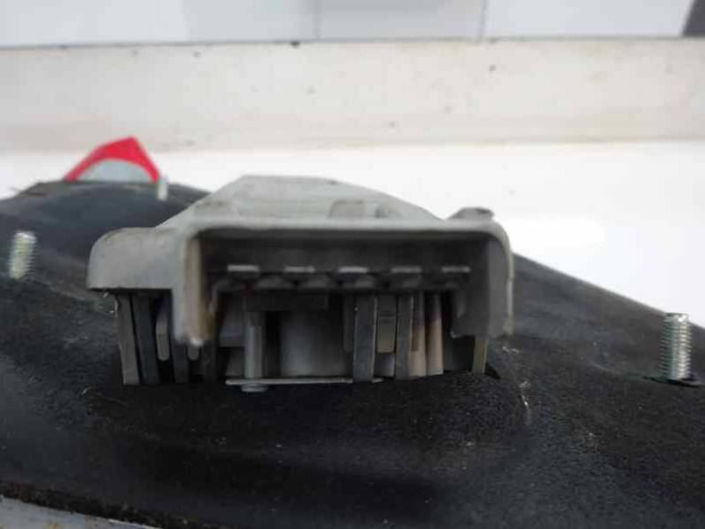 PILOTO TRASERO DERECHO FORD FIESTA BERLINA 1994 1.3 (60 CV)