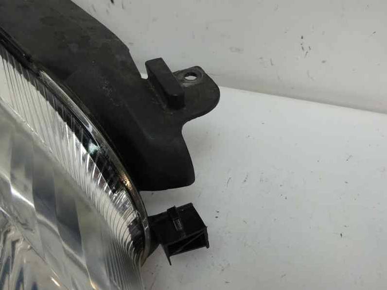 FARO DERECHO CITROEN XSARA PICASSO 2002 1.6 (95 CV)