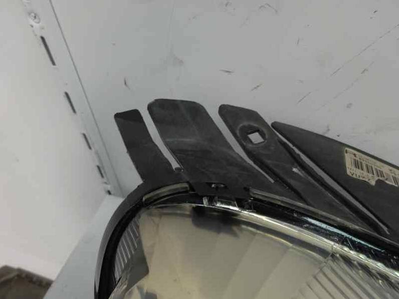 FARO DERECHO CITROEN XSARA PICASSO 2002 1.6 (95 CV)