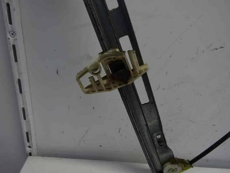 ELEVALUNAS DELANTERO DERECHO PEUGEOT 206 2010 1.1 (60 CV)