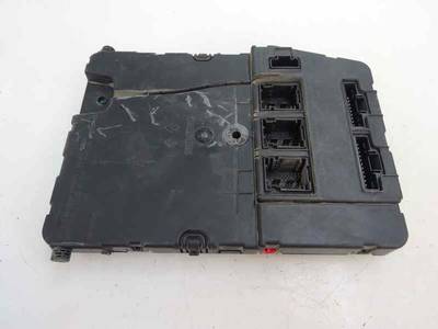 CAJA RELES FUSIBLES RENAULT SCENIC II 2005 1.9 DCI D (120 CV)