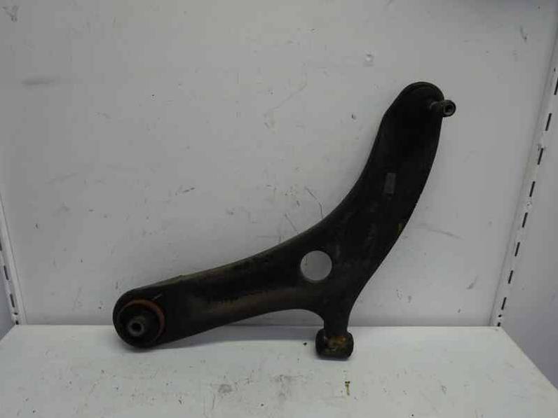 BRAZO SUSPENSION SUPERIOR DELANTERO IZQUIERDO HYUNDAI I20 2009 1.2 (78 CV)