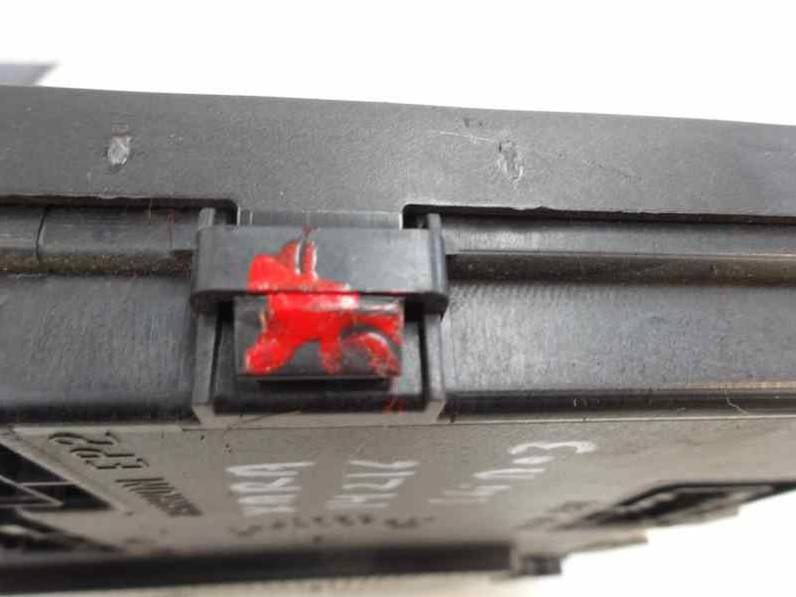 CAJA RELES FUSIBLES CITROEN XSARA BERLINA 2003 1.6 16V (109 CV)