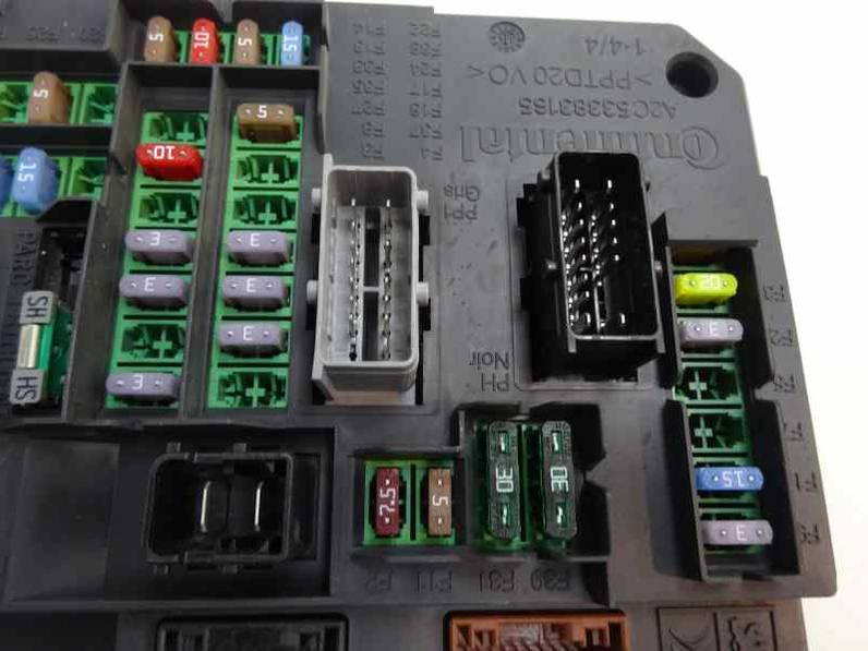 CAJA RELES FUSIBLES CITROEN C4 LIM 2011 1.6 HDI FAP (92 CV)