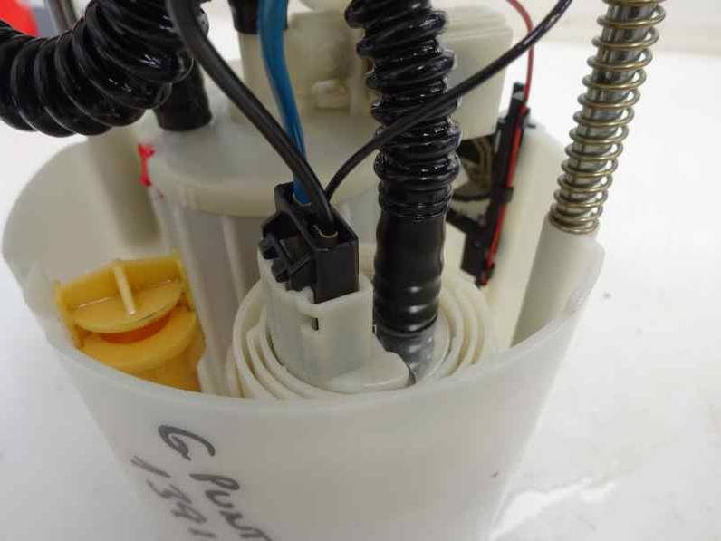 BOMBA COMBUSTIBLE FIAT GRANDE PUNTO 2010 1.4 (78 CV)