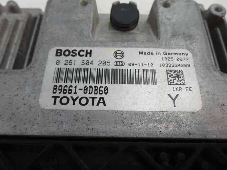 CENTRALITA MOTOR UCE TOYOTA YARIS 2010 1.0 (69 CV)