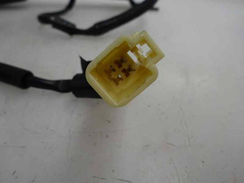 CINTURON SEGURIDAD DELANTERO DERECHO TOYOTA YARIS 2010 1.0 (69 CV)