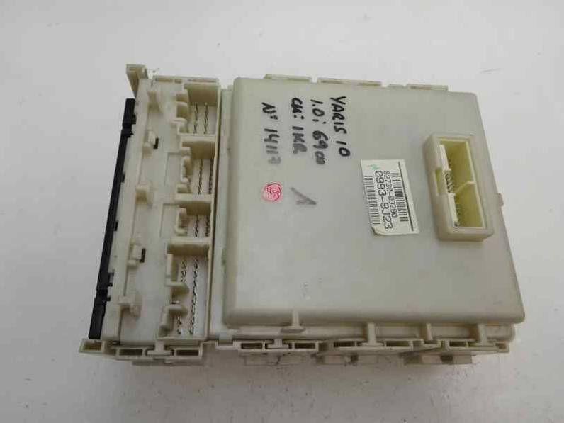 CAJA RELES FUSIBLES TOYOTA YARIS 2010 1.0 (69 CV)