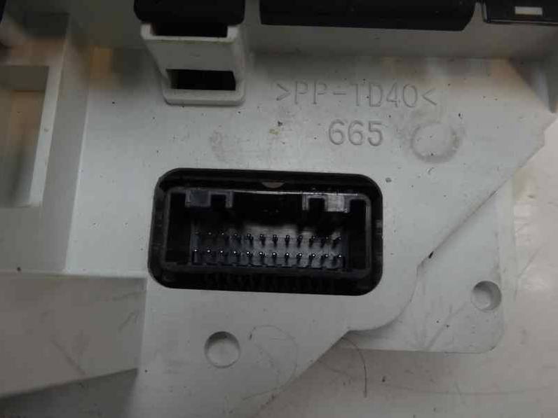 CUADRO INSTRUMENTOS TOYOTA YARIS 2010 1.0 (69 CV)