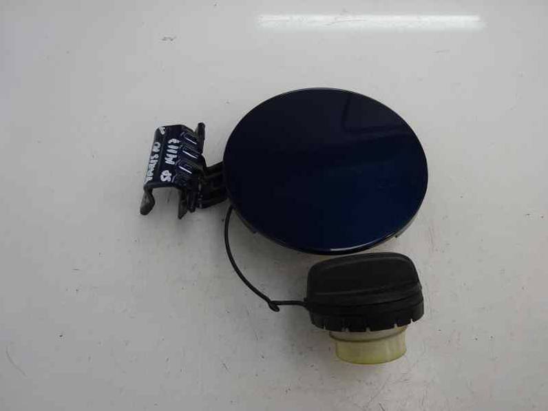 TAPA EXTERIOR COMBUSTIBLE TOYOTA YARIS 2010 1.0 (69 CV)