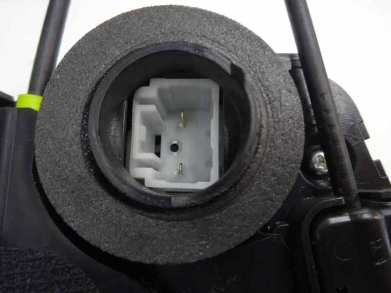 CERRADURA PUERTA TRASERA IZQUIERDA TOYOTA YARIS 2010 1.0 (69 CV)