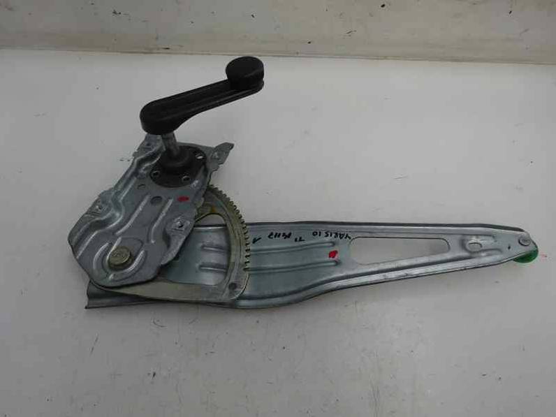 ELEVALUNAS TRASERO IZQUIERDO TOYOTA YARIS 2010 1.0 (69 CV)