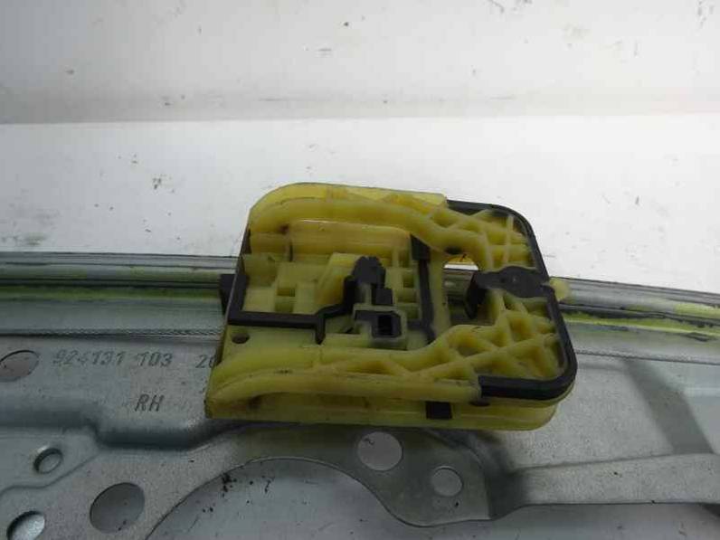 ELEVALUNAS TRASERO DERECHO FORD FOCUS TURN 2012 1.6 TDCI (95 CV)