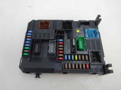 CAJA RELES FUSIBLES PEUGEOT 208 2012 1.2 16V VTI (82 CV)