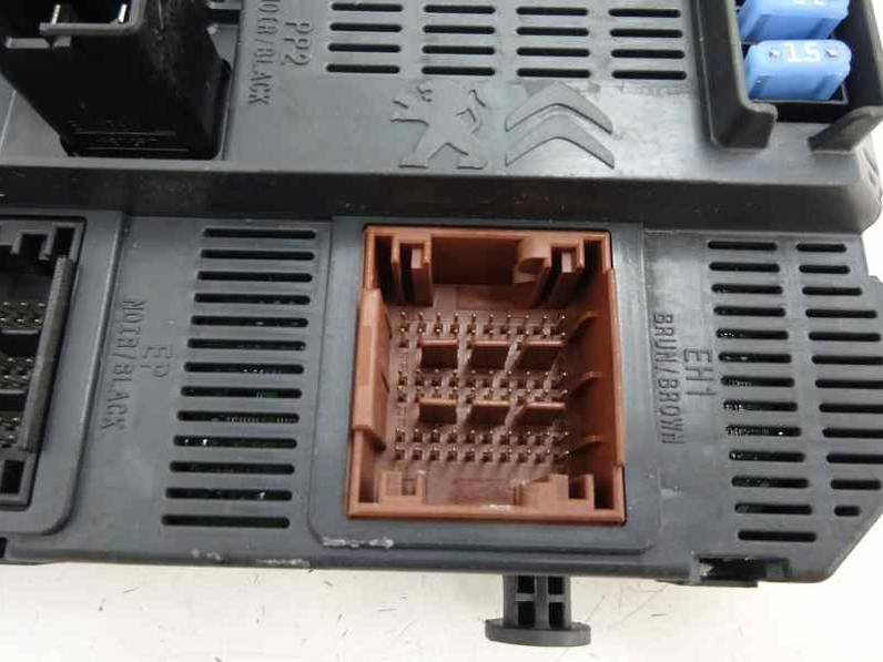 CAJA RELES FUSIBLES PEUGEOT 208 2012 1.2 16V VTI (82 CV)