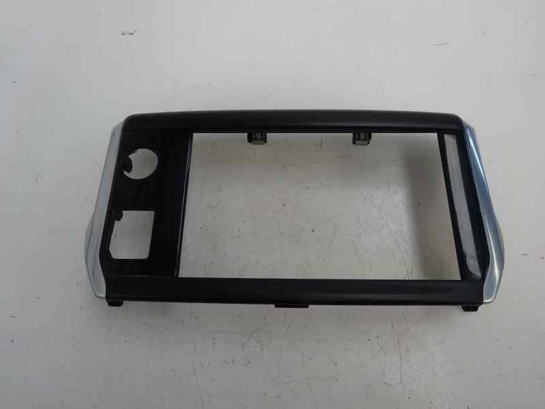 PANTALLA MULTIFUNCION PEUGEOT 208 2012 1.2 16V VTI (82 CV)