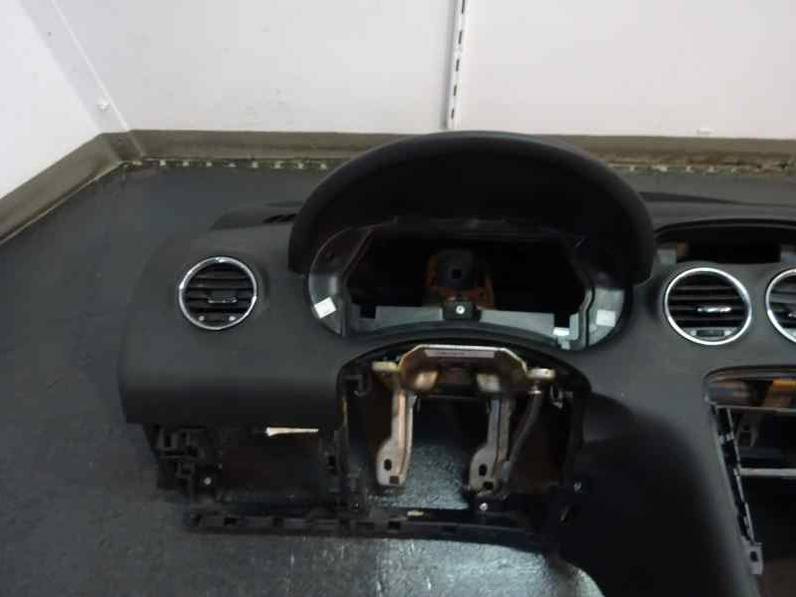 SALPICADERO PEUGEOT 308 2013 1610 (114 CV)