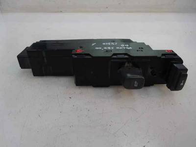 MANDO ELEVALUNAS DELANTERO DERECHO VOLVO S80 BERLINA 2000 2.5 TURBODIESEL (140 CV)