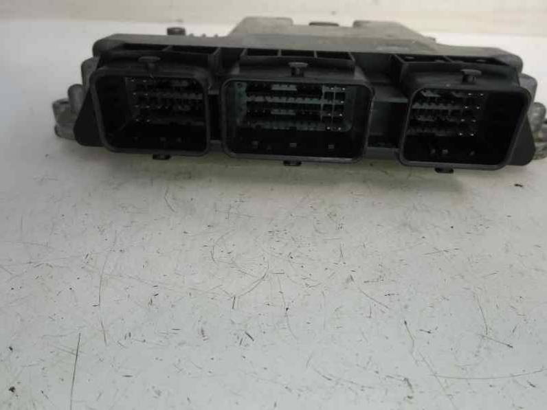 CENTRALITA MOTOR UCE RENAULT MEGANE II CLASSIC BERLINA 2004 1.9 DCI D (120 CV)