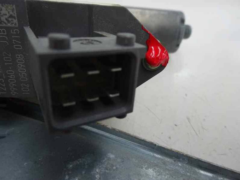 ELEVALUNAS TRASERO DERECHO TOYOTA AVENSIS BERLINA 2005 1.8 16V (129 CV)