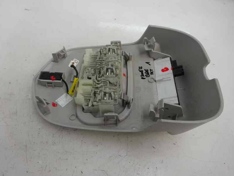 LUZ INTERIOR PEUGEOT 3008 2012 1.6 HDI FAP (112 CV)
