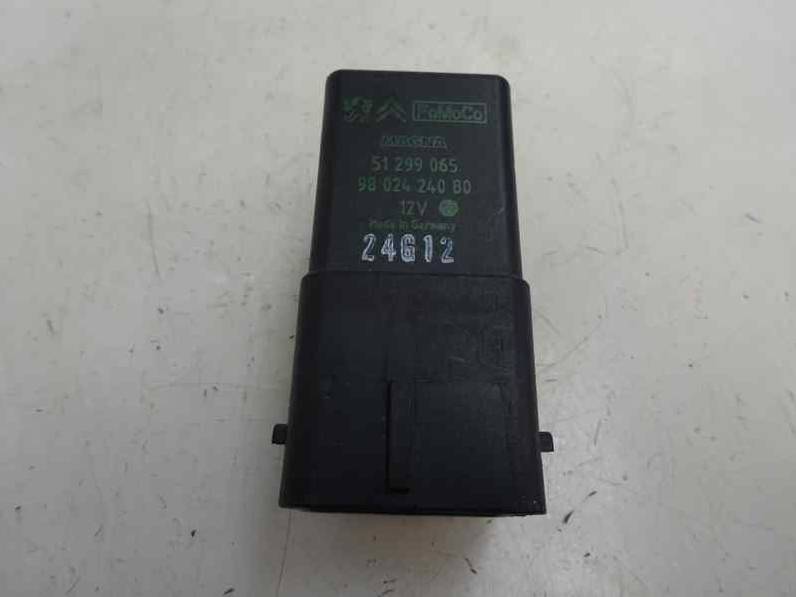 CAJA PRECALENTAMIENTO PEUGEOT 3008 2012 1.6 HDI FAP (112 CV)