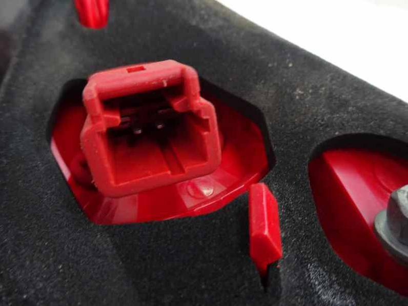 PILOTO TRASERO DERECHO PEUGEOT 3008 2012 1.6 HDI FAP (112 CV)