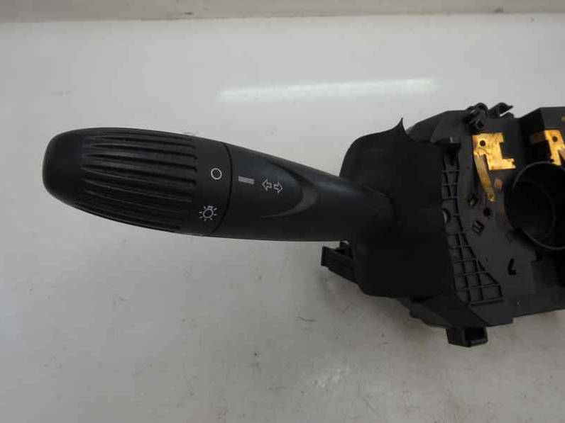 MANDO MULTIFUNCION FIAT PUNTO BERLINA 2002 1.2 (60 CV)