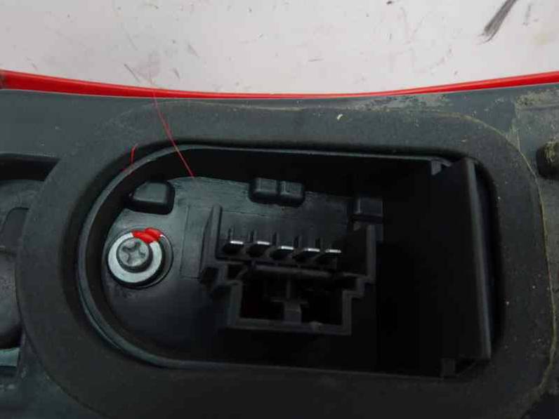 PILOTO TRASERO IZQUIERDO FIAT PUNTO BERLINA 2002 1.2 (60 CV)