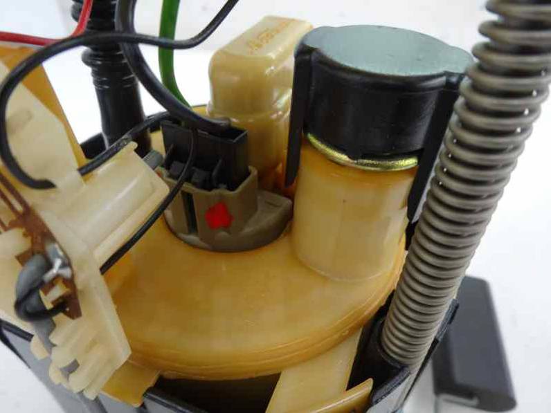 BOMBA COMBUSTIBLE FIAT PUNTO BERLINA 2002 1.2 (60 CV)