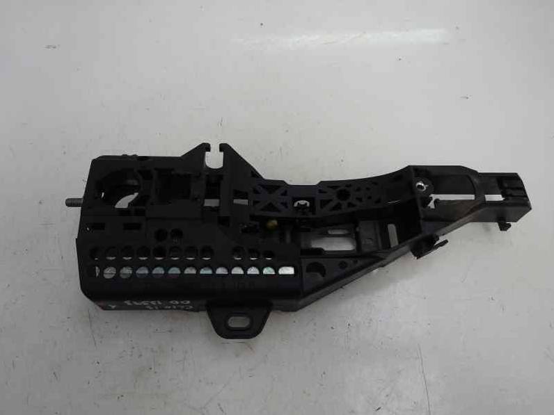 MANETA EXTERIOR DELANTERA DERECHA RENAULT CLIO IV 2013 0.9 ENERGY (90 CV)