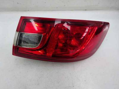 PILOTO TRASERO DERECHO RENAULT CLIO IV 2013 0.9 ENERGY (90 CV)