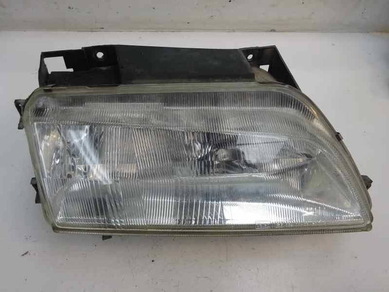 FARO DERECHO CITROEN XANTIA BERLINA 2000 2.0 HDI (109 CV)