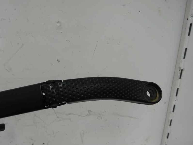 BRAZO LIMPIA DELANTERO IZQUIERDO CITROEN C5 BERLINA 2011 2.0 HDI FAP (140 CV)