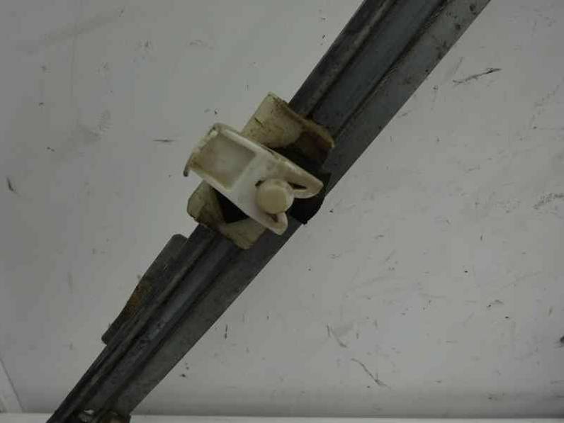 ELEVALUNAS DELANTERO DERECHO RENAULT MEGANE I FASE 2 CLASSIC 2001 1.4 16V (95 CV)