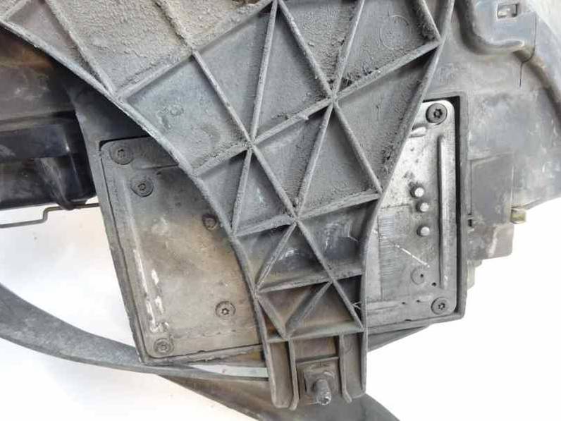 FARO IZQUIERDO AUDI A4 BERLINA 2001 2.5 V6 24V TDI (180 CV)