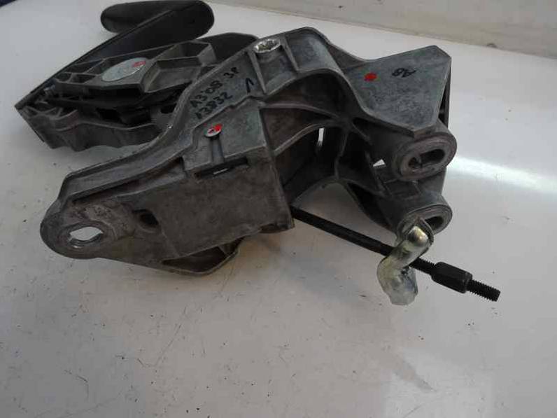 PALANCA FRENO DE MANO AUDI A3 2008 1.9 TDI (105 CV)