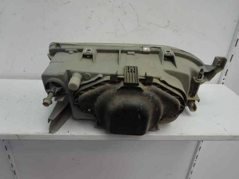 FARO IZQUIERDO RENAULT 19 1995